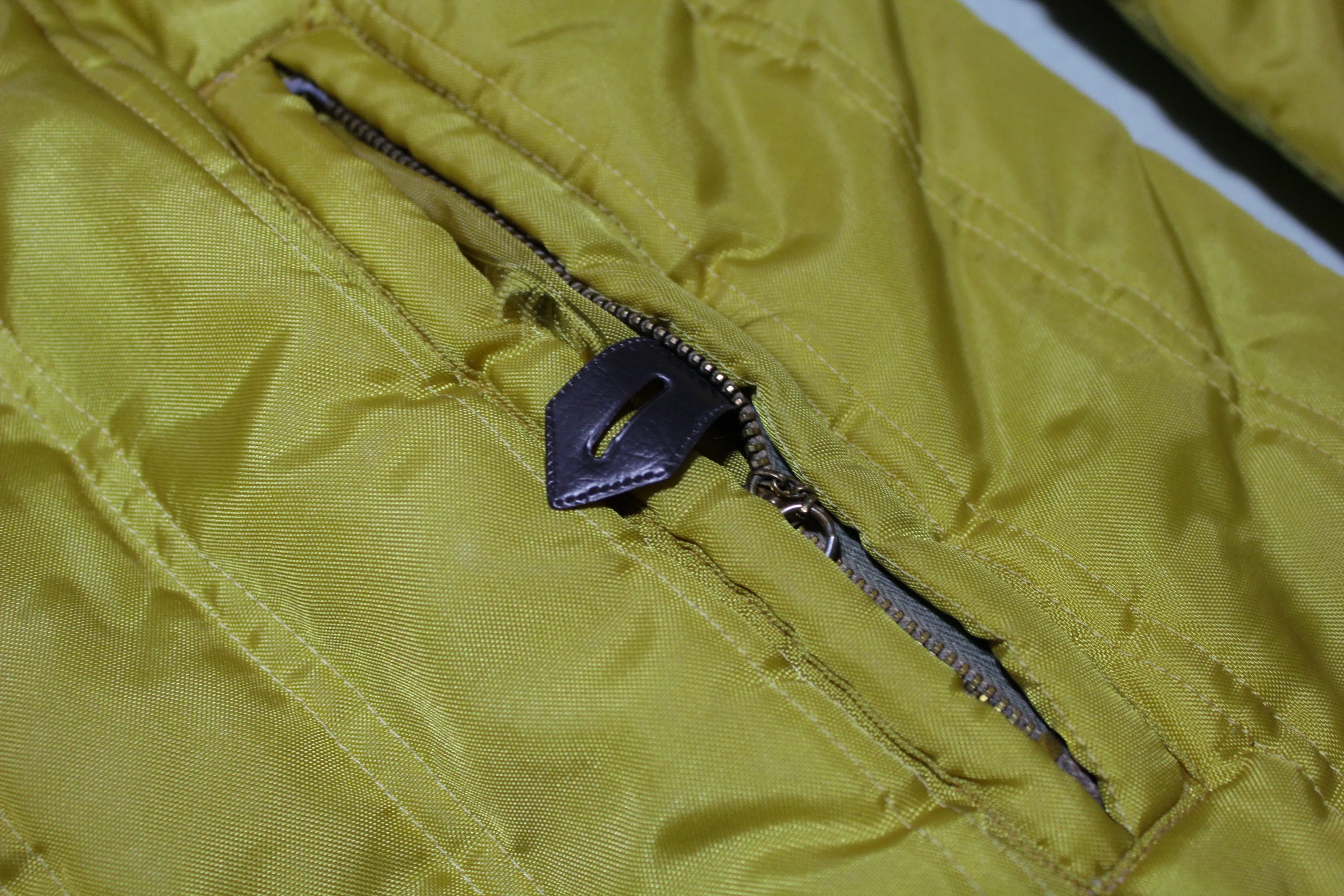 Campus Outerwear Vintage Pile Lined Gold Quilted 70s Cold Weather Jacket