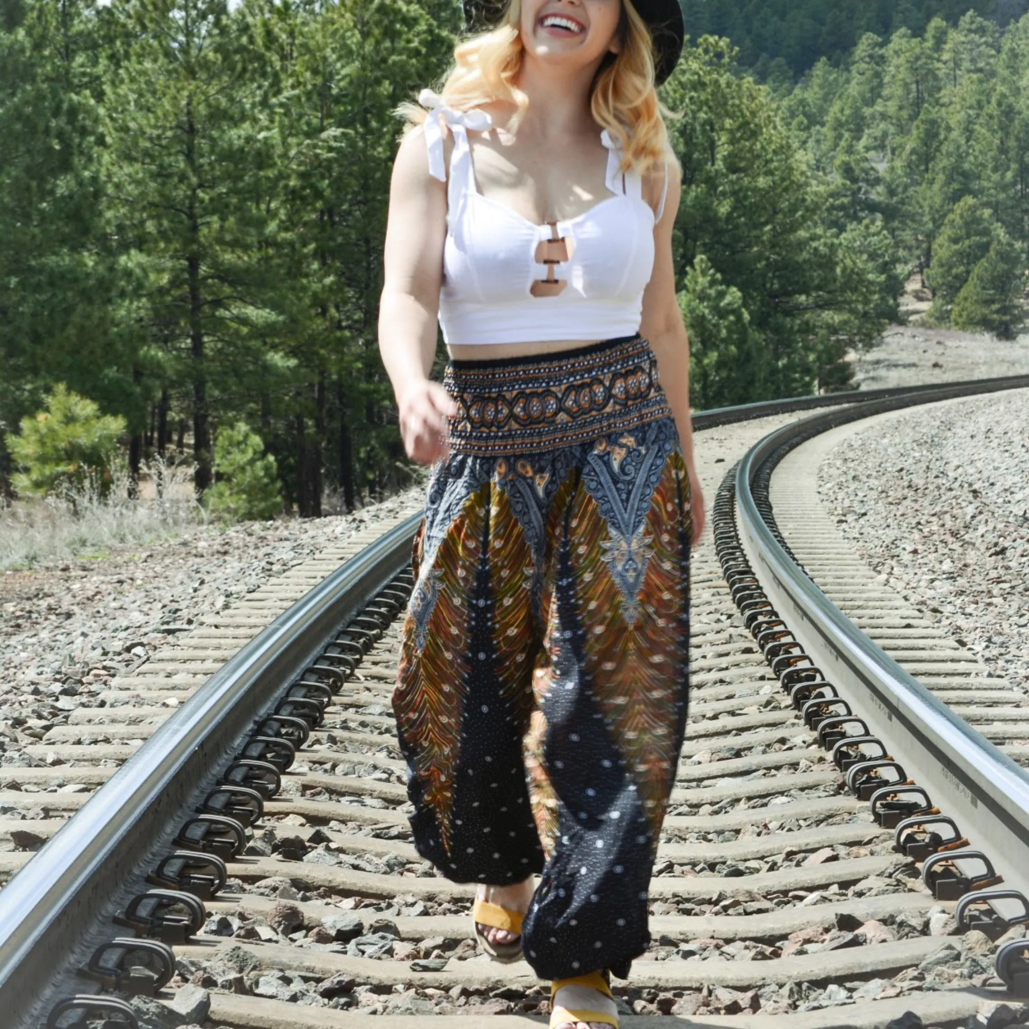 Feather Design Straight Leg Harem Pants in Black and Gold